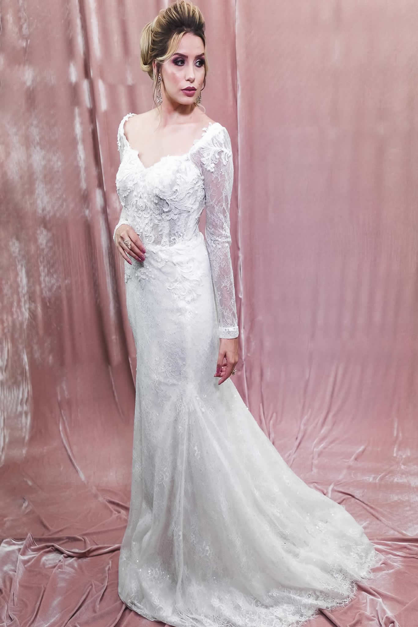 Vestidos de Noiva Coleção 2022 Modelo Aquário – Ateliê Gleize Ferraz